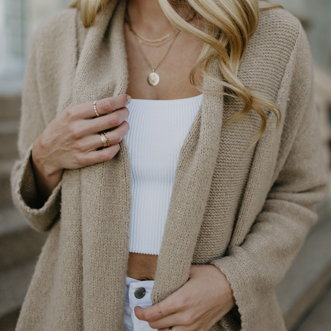 Chloe Chunky Cardigan Sweater | Oat – Kindred Bravely