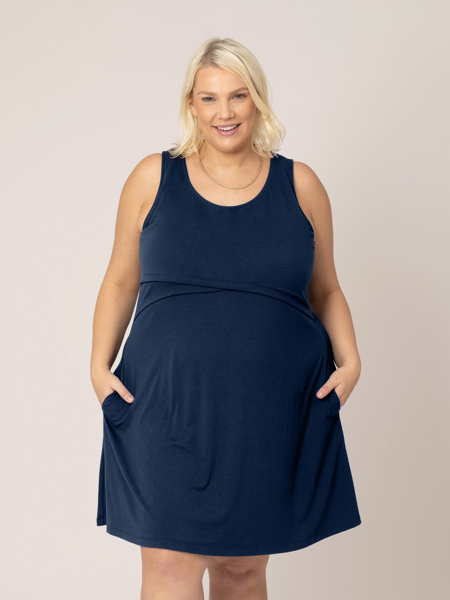 Organic Short Sleeeve Hospital Nursing Gown – TummyStyle Maternity