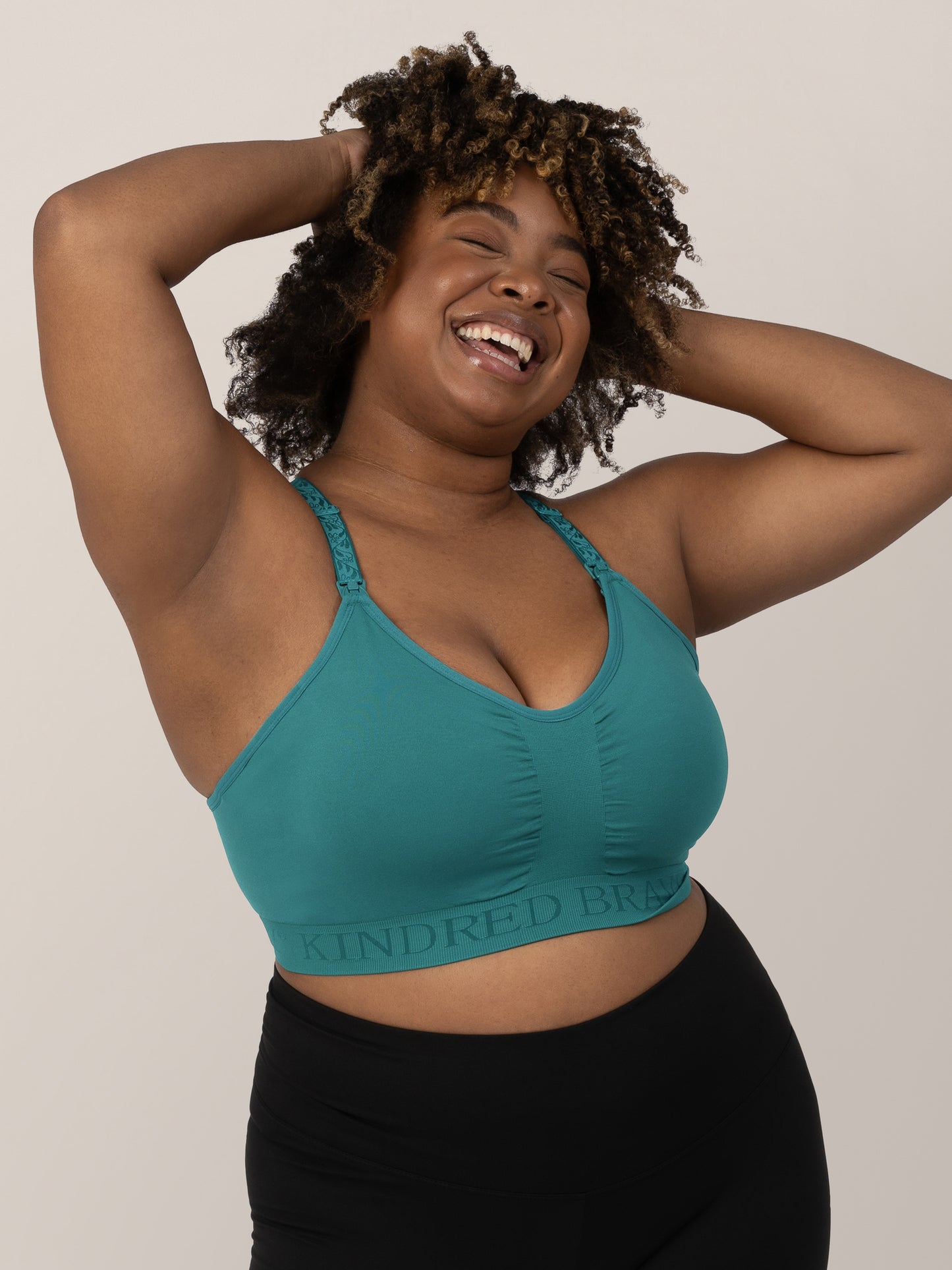 Kindred Bravely Sublime® Hands-Free Pumping & Nursing Sports Bra - Bla –  The Wild