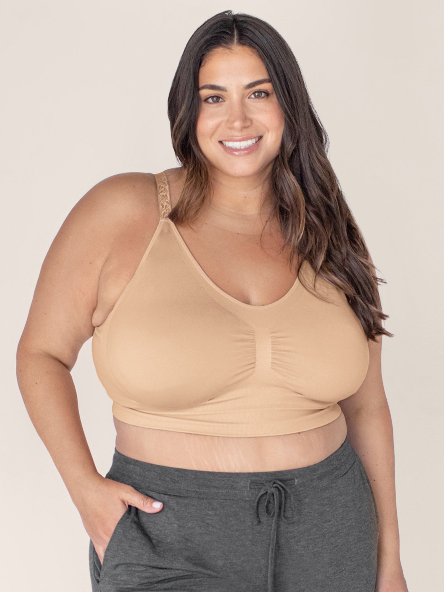 Kindred Bravely Simply Sublime Busty Maternity & Nursing Tank with Built-in  Bra  Nursing Cami for F, G, H, I Cup (Black, Small-Busty) at   Women's Clothing store