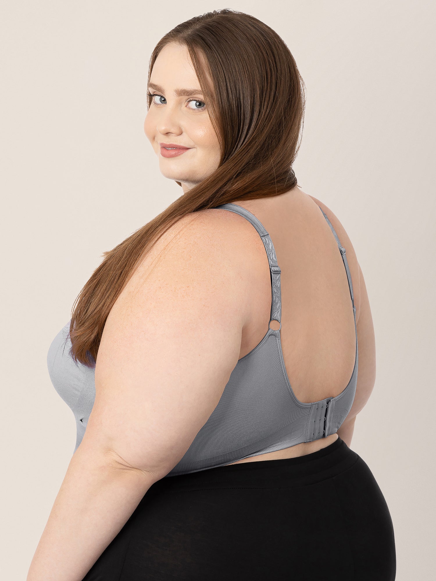 Queen Bee - Callie Smooth Touch Maternity Bra in Grey