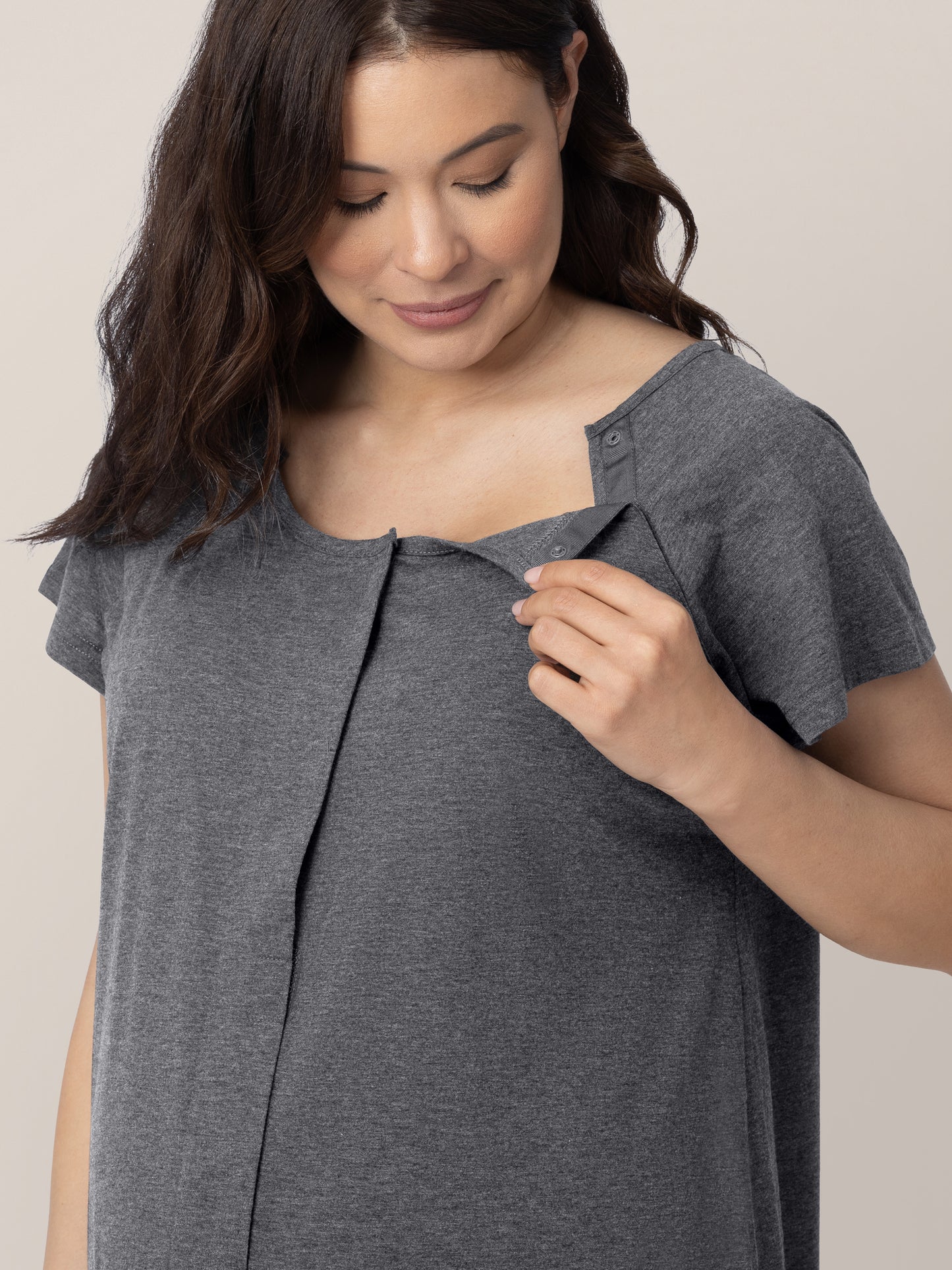 Universal Labor and Delivery Gown in Grey Heather – Milk & Baby