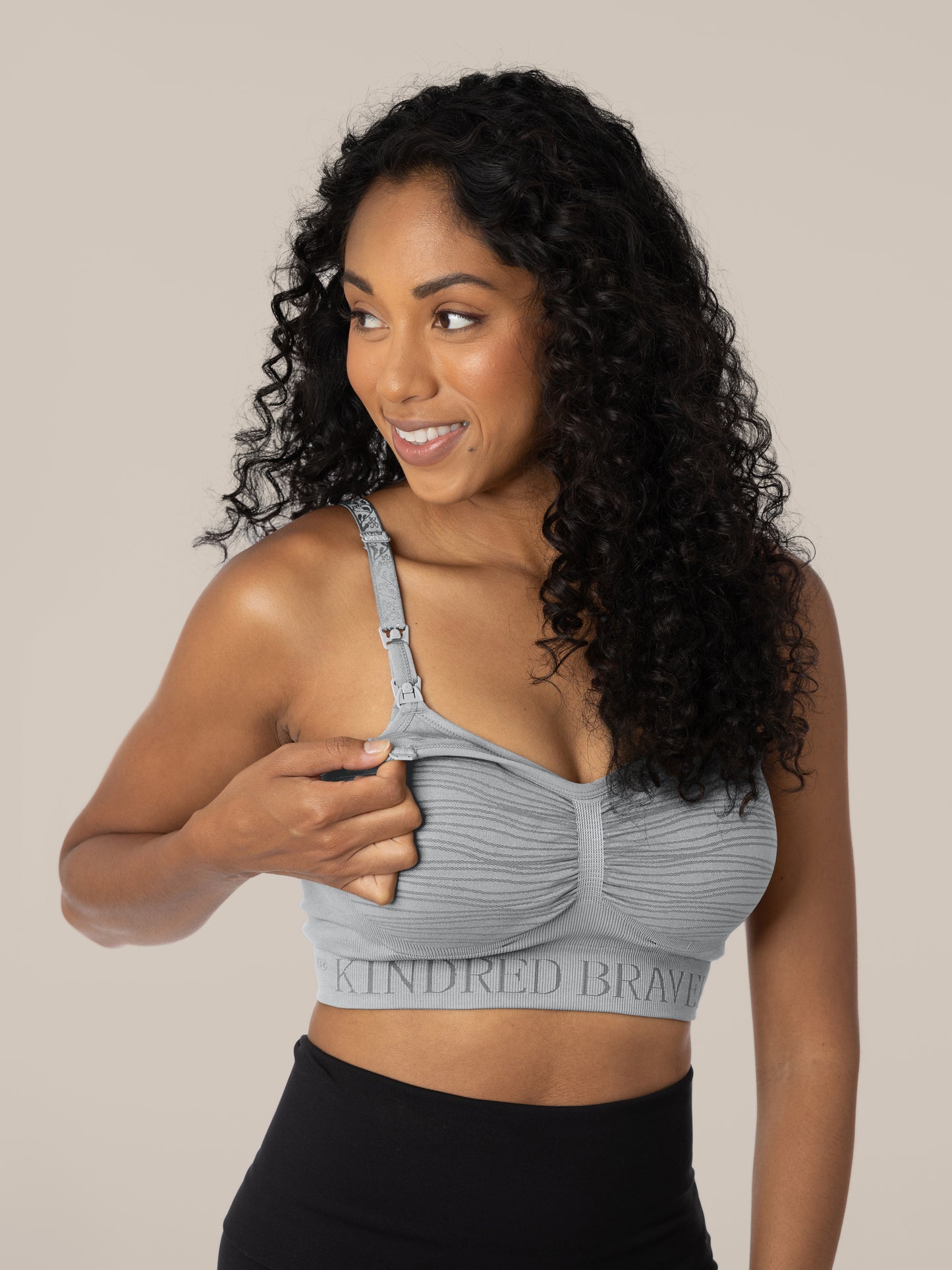 How to Fix the Scratchy Straps on the Sublime® Hands-Free Pumping & Nursing  Bra 