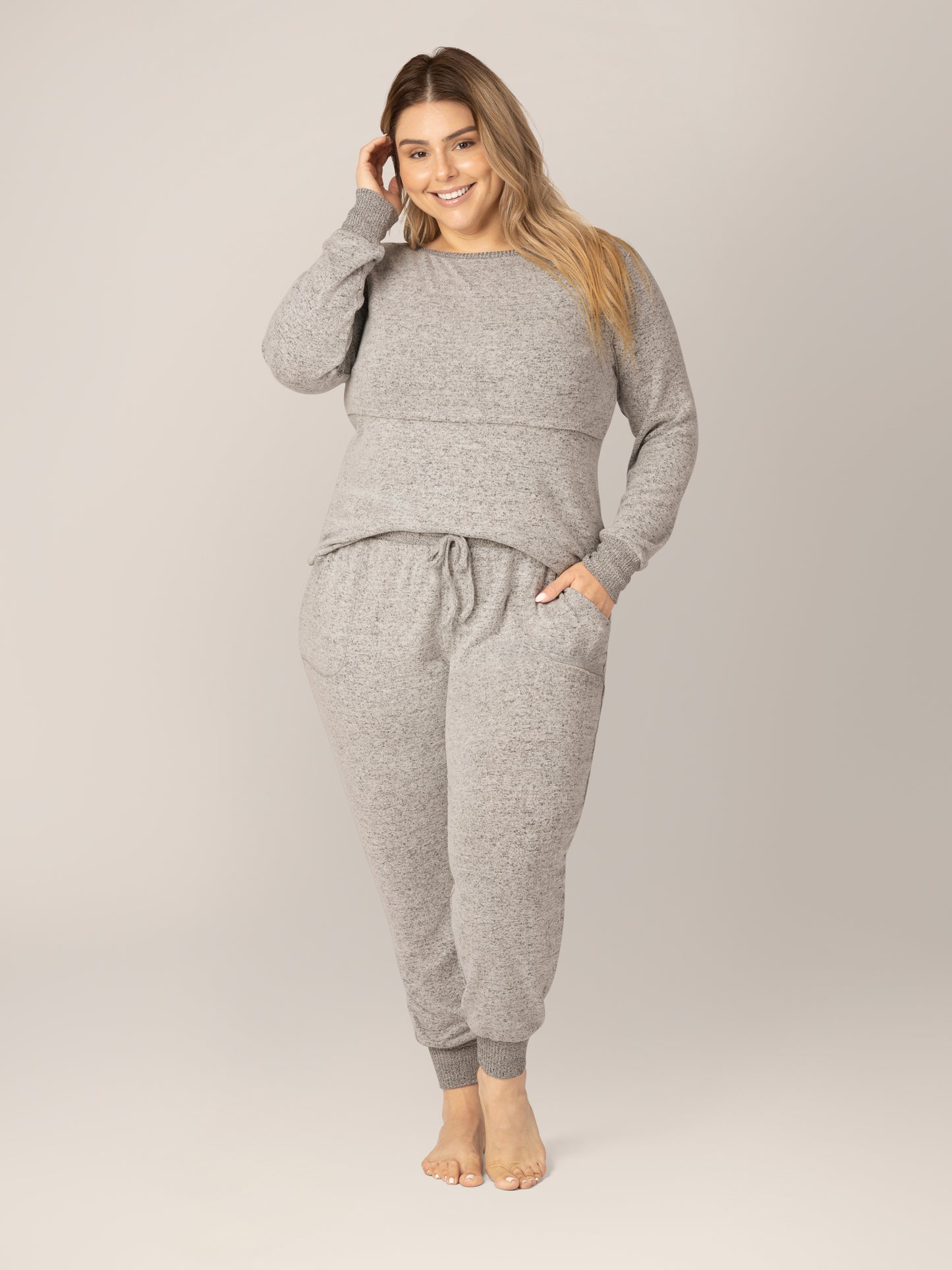 Front view of model wearing the Zoe Nursing Pajama & Lounge Set in Grey Heather. @model_info:Vanessa is 5'8" and wearing an X-Large.