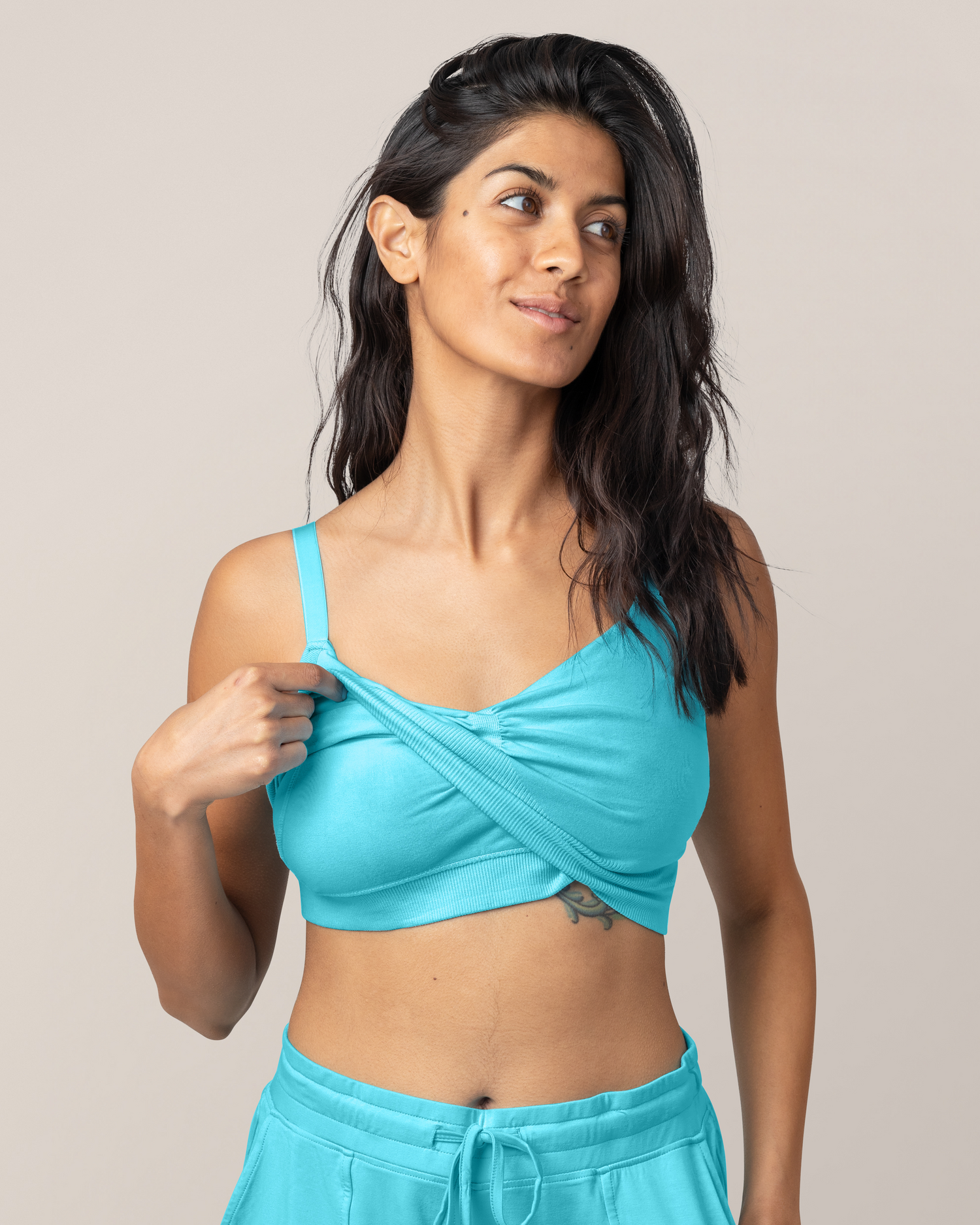 Front view of model wearing the Sublime® Bamboo Hands-Free Pumping Lounge & Sleep Bra in Aquamarine with matching Bamboo Maternity & Postpartum Lounge Short @model_info:Ambika is wearing a Small.