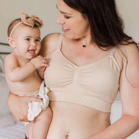 Nursing Bras 101: A Complete Guide for the Breastfeeding Mom – Kindred  Bravely