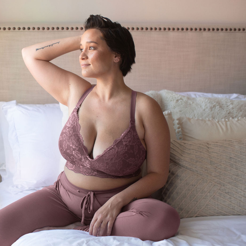  Kindred Bravely Minimalist Hands Free Pumping Bra Patented  All-in-One Pumping & Nursing Plunge Bra
