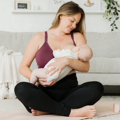 10 breastfeeding essentials - The Little Leopard