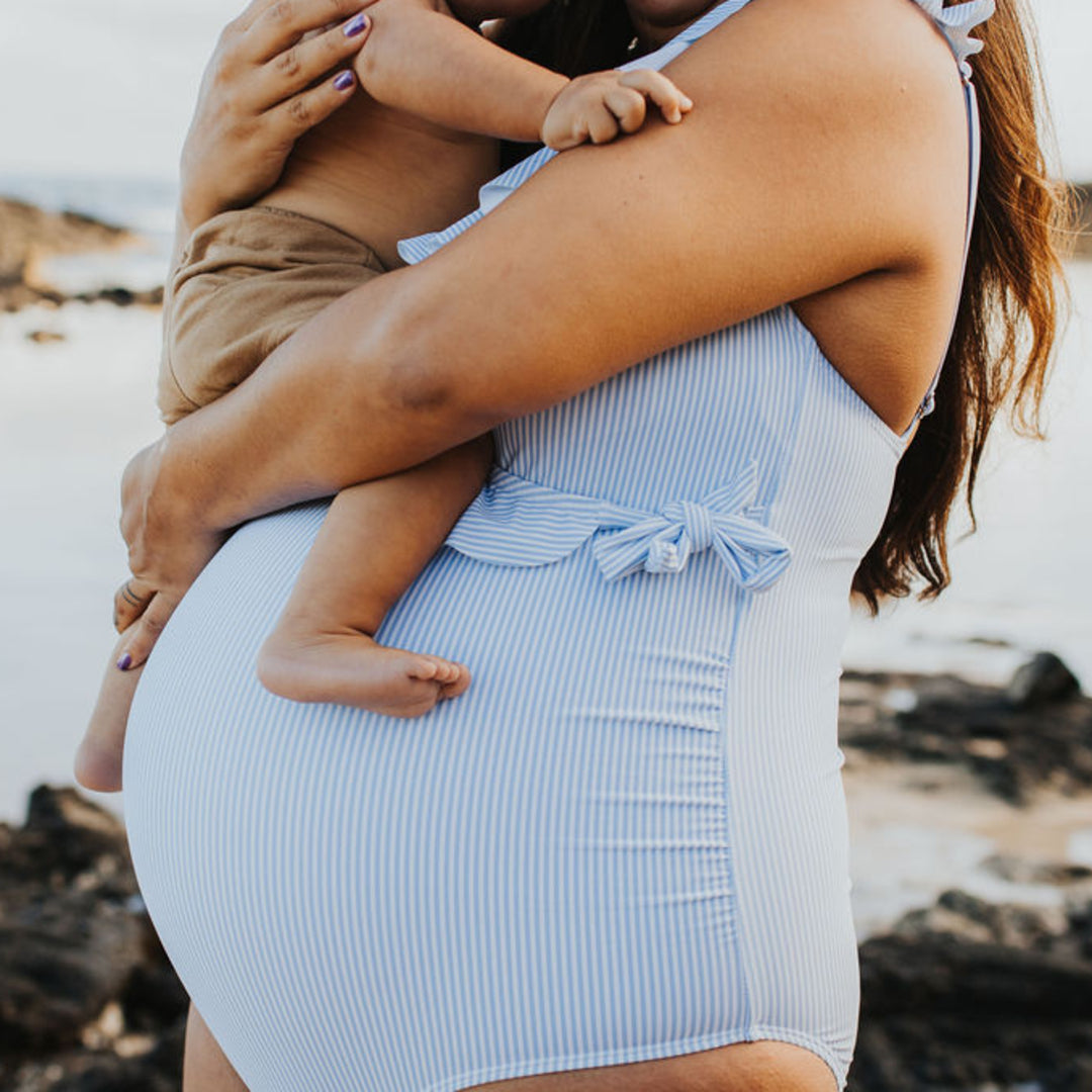 Found: A (Non-Maternity) One-Piece Swimsuit for your Entire Pregnancy - The  Mom Edit