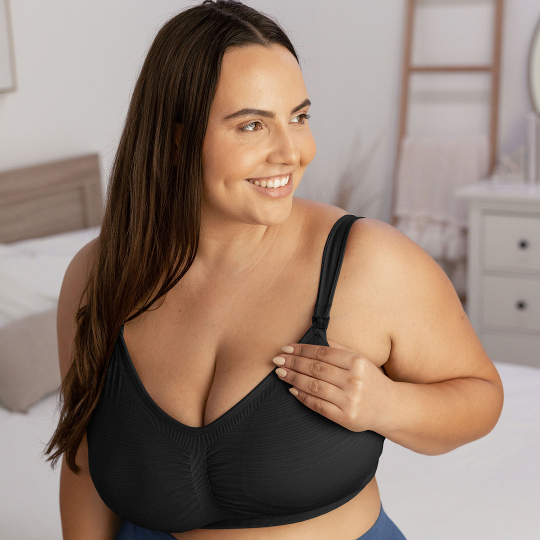 GRWM: Pumping mom edition🍼💦 featuring the Sublime® Bamboo Hands-Free  Pumping Lounge & Sleep Bra with @raquelandthebabes 📸⁠ ⁠ Shop it here!   Kindred  Bravely