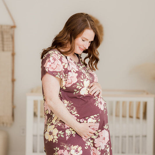 Dressed to Deliver Birthing Gown Review - The Exploring Family